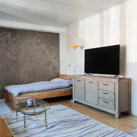 Cozy Center Apartment! 아파트 페르누