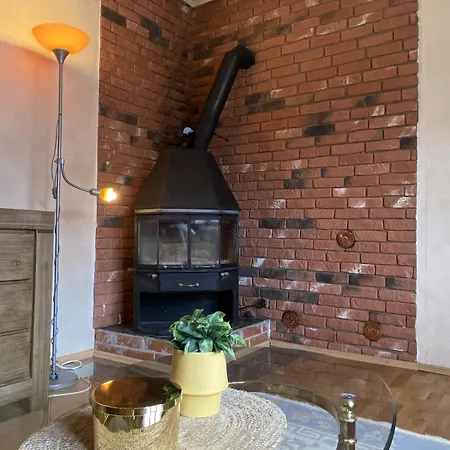 Cozy Center Apartment! Lejlighed